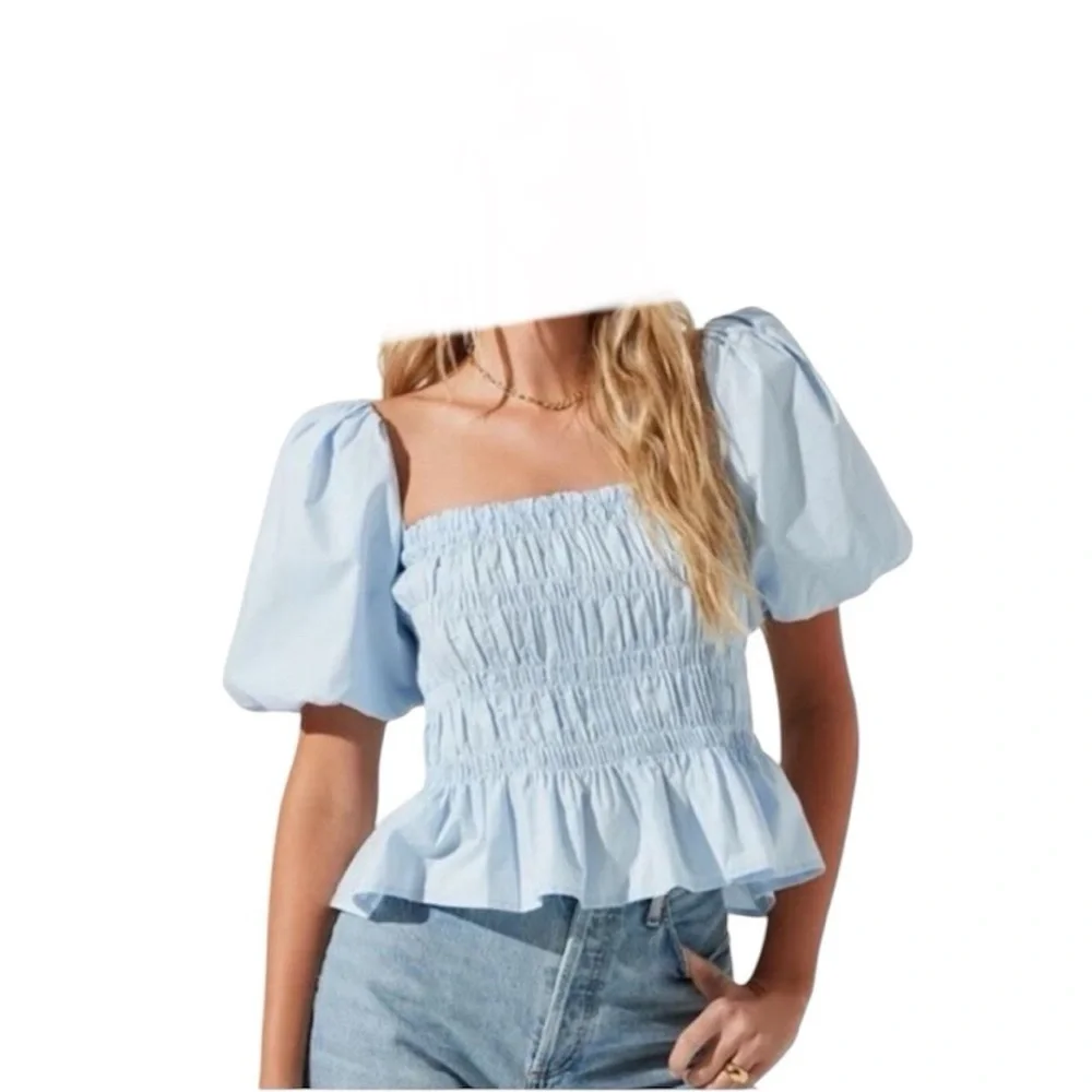 Astr Light Blue Smocked Puff Sleeve Blouse Size Medium